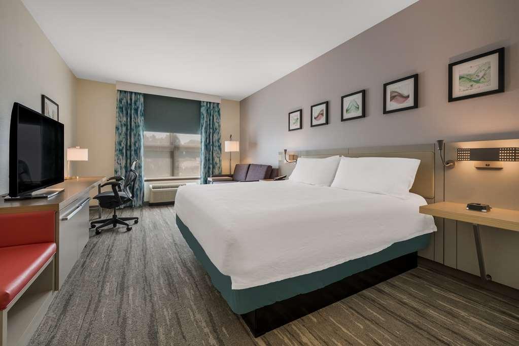 Hilton Garden Inn Rockford Room photo